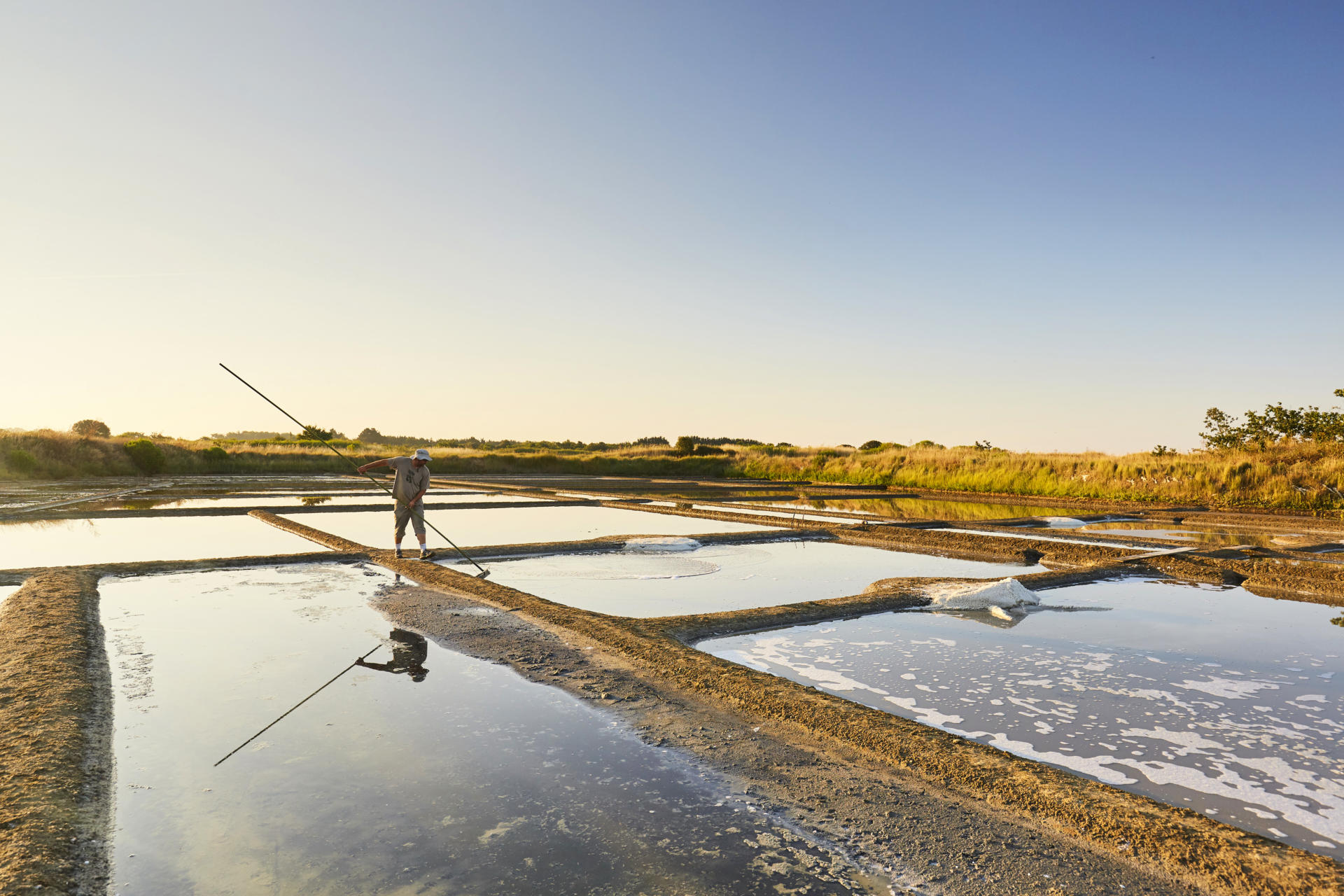 The salt marshes in Guérande, southern Brittany, France. Photo credits: Alexandre Lamoureux – Office de tourisme La Baule